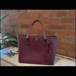 Tory Burch Robinson Medium Tote Bag